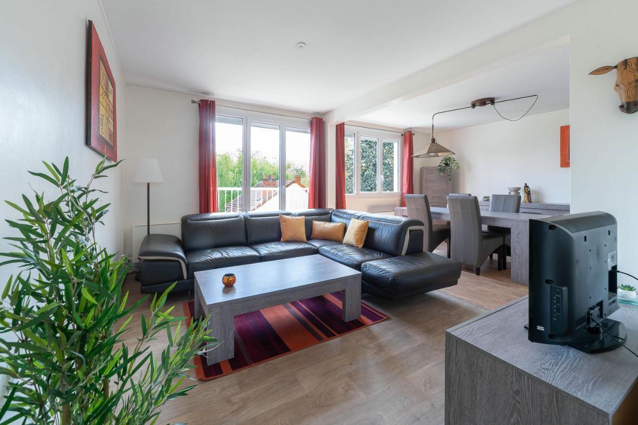 Le Raymond - Appartement Proche Du Centre Sportif, Des Rives De L'Allier Et Du Centre-Ville - Parking Vichy Exteriör bild